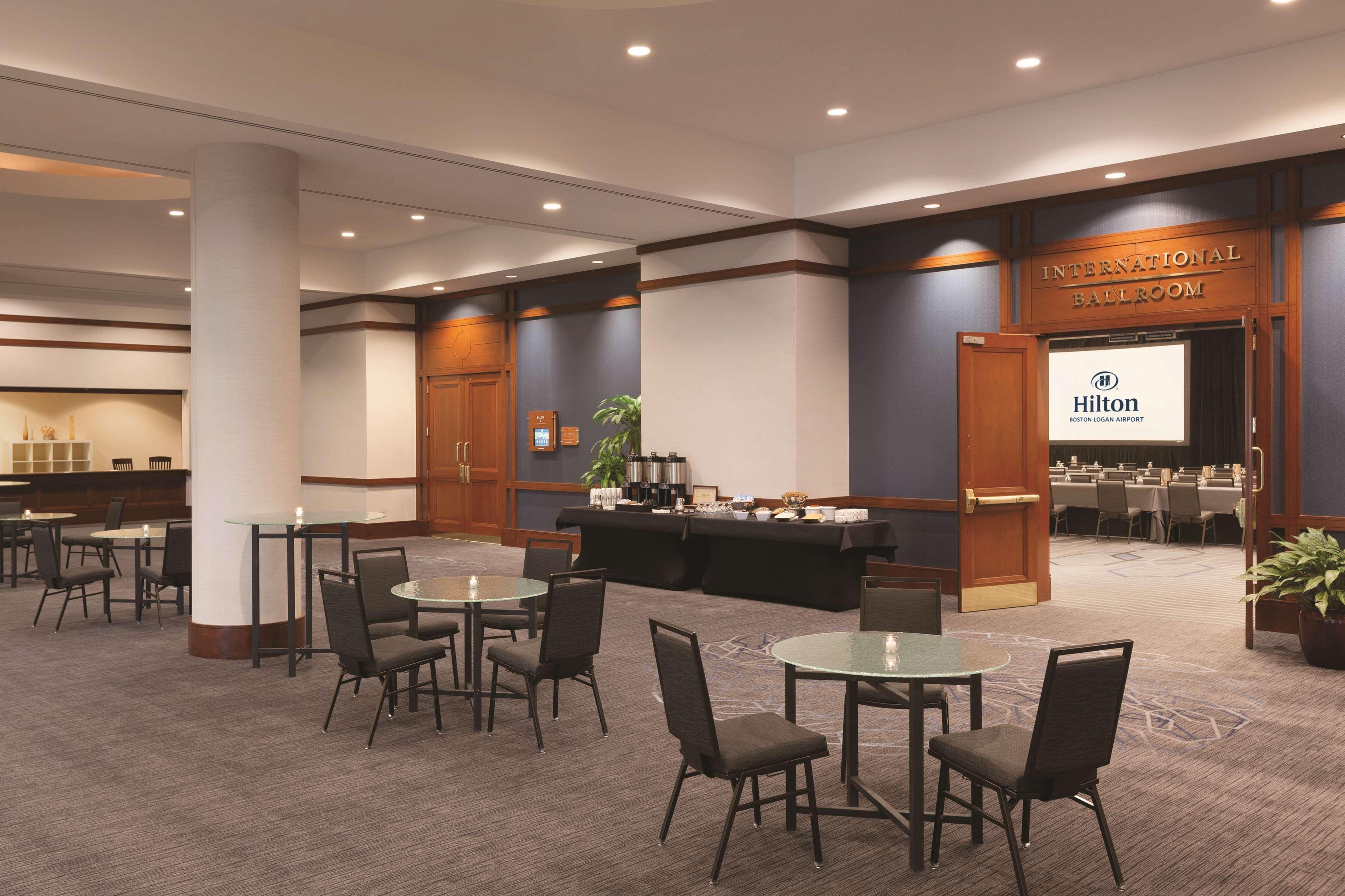 Hilton Boston Logan Airport Hotel Exterior foto