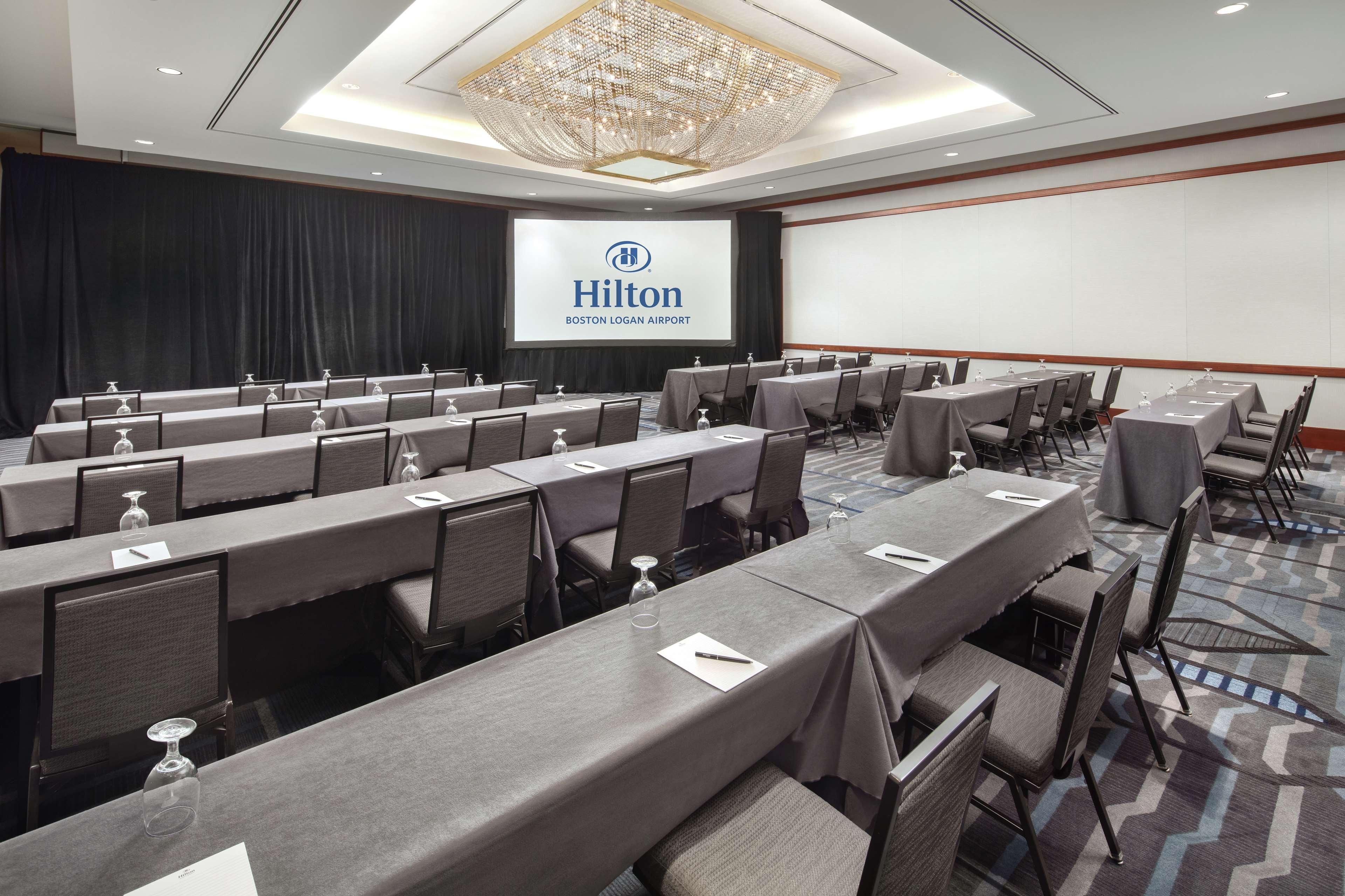 Hilton Boston Logan Airport Hotel Exterior foto