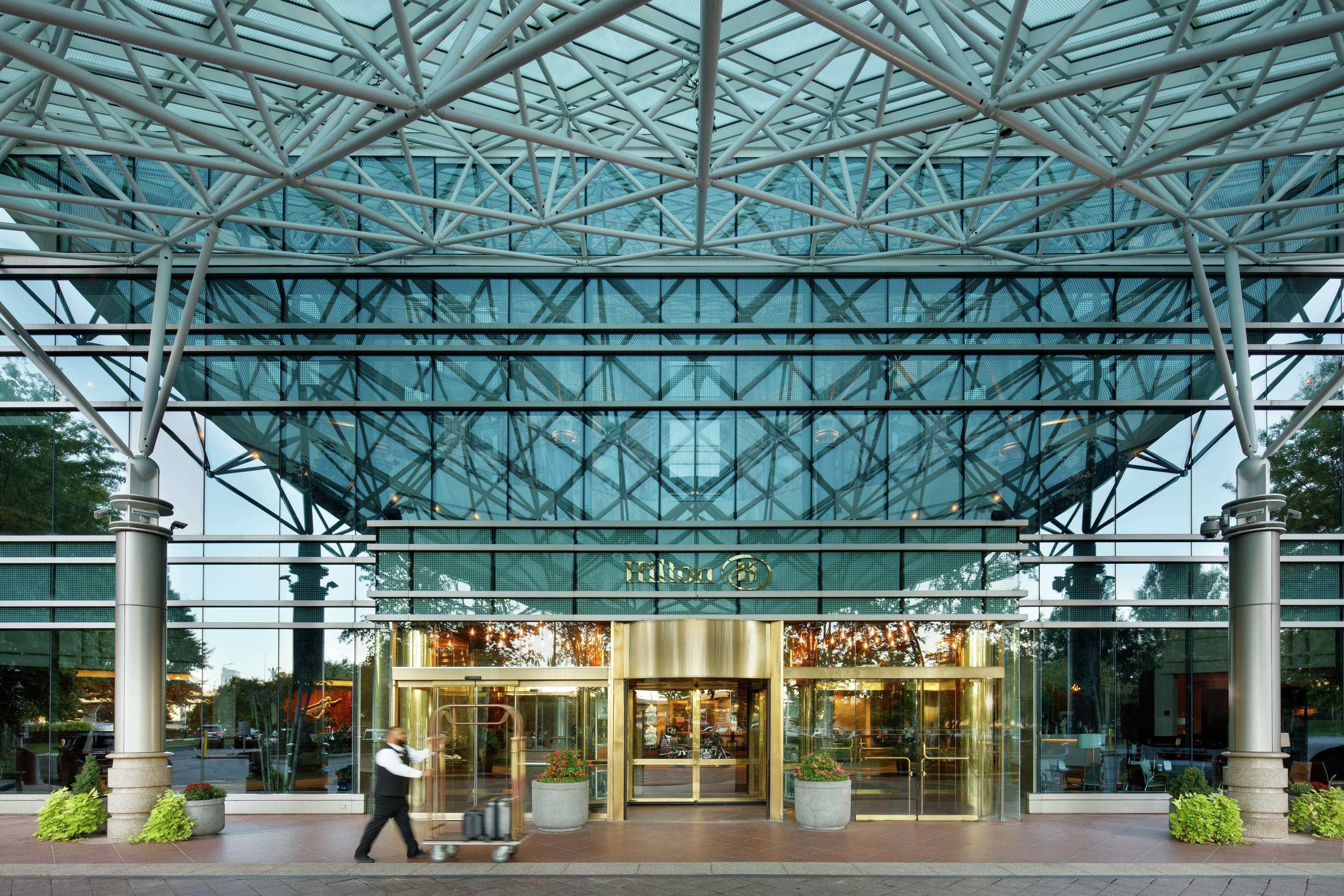 Hilton Boston Logan Airport Hotel Exterior foto
