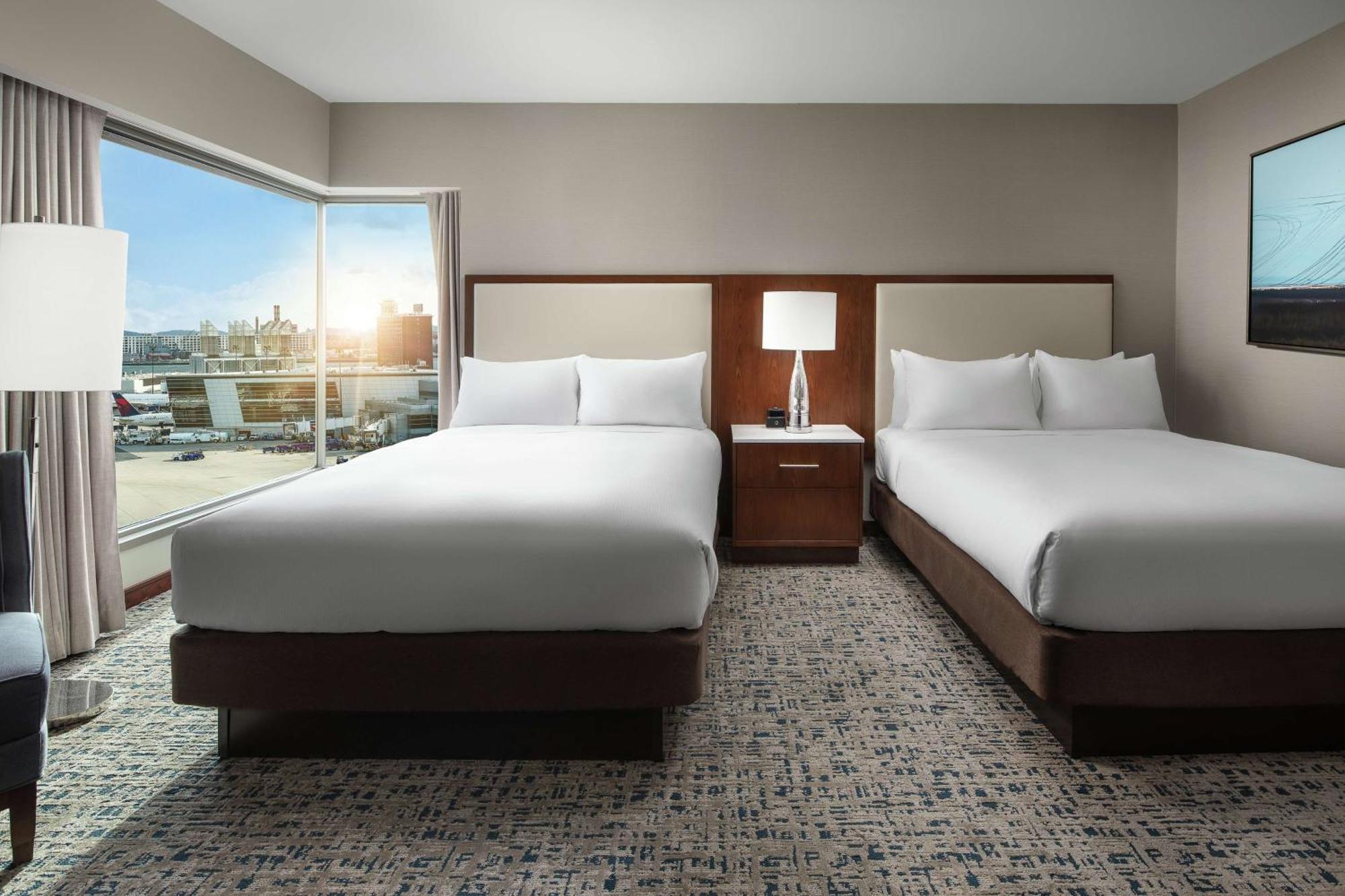 Hilton Boston Logan Airport Hotel Exterior foto