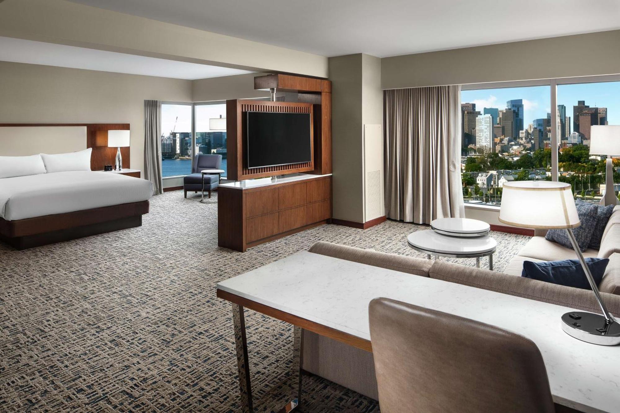 Hilton Boston Logan Airport Hotel Exterior foto