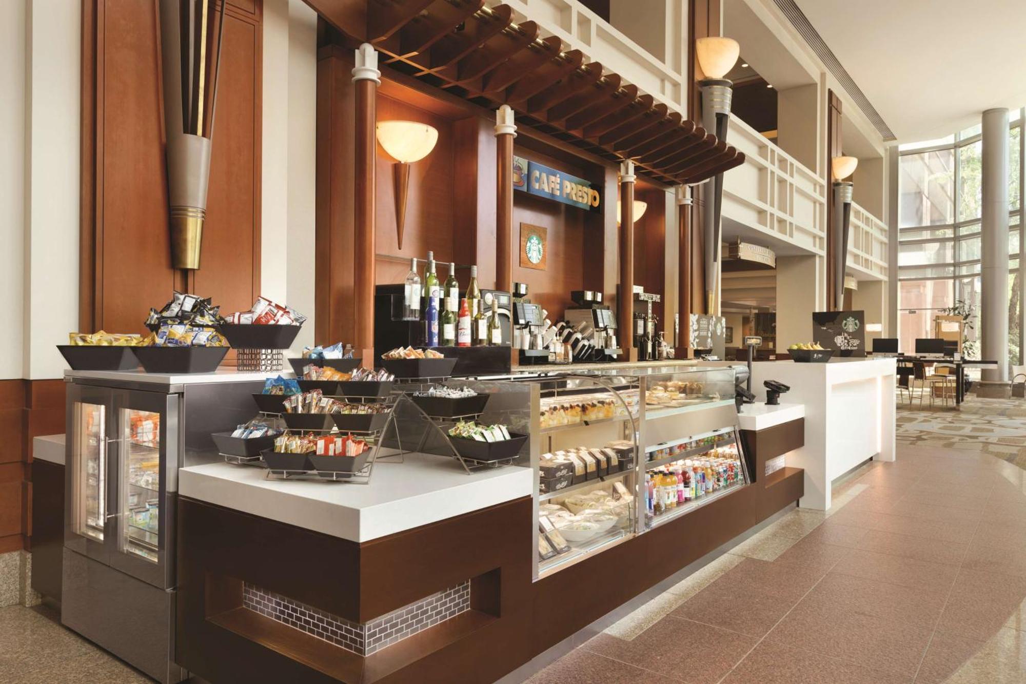 Hilton Boston Logan Airport Hotel Exterior foto